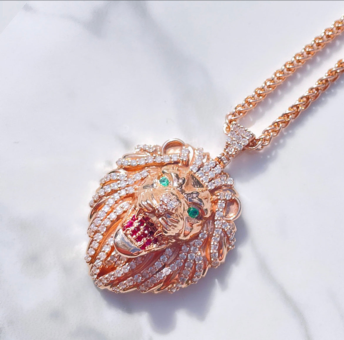 Neméos Pendant
